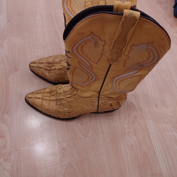 Rodeo gator skin cowboy boots - Picture 4 of 5